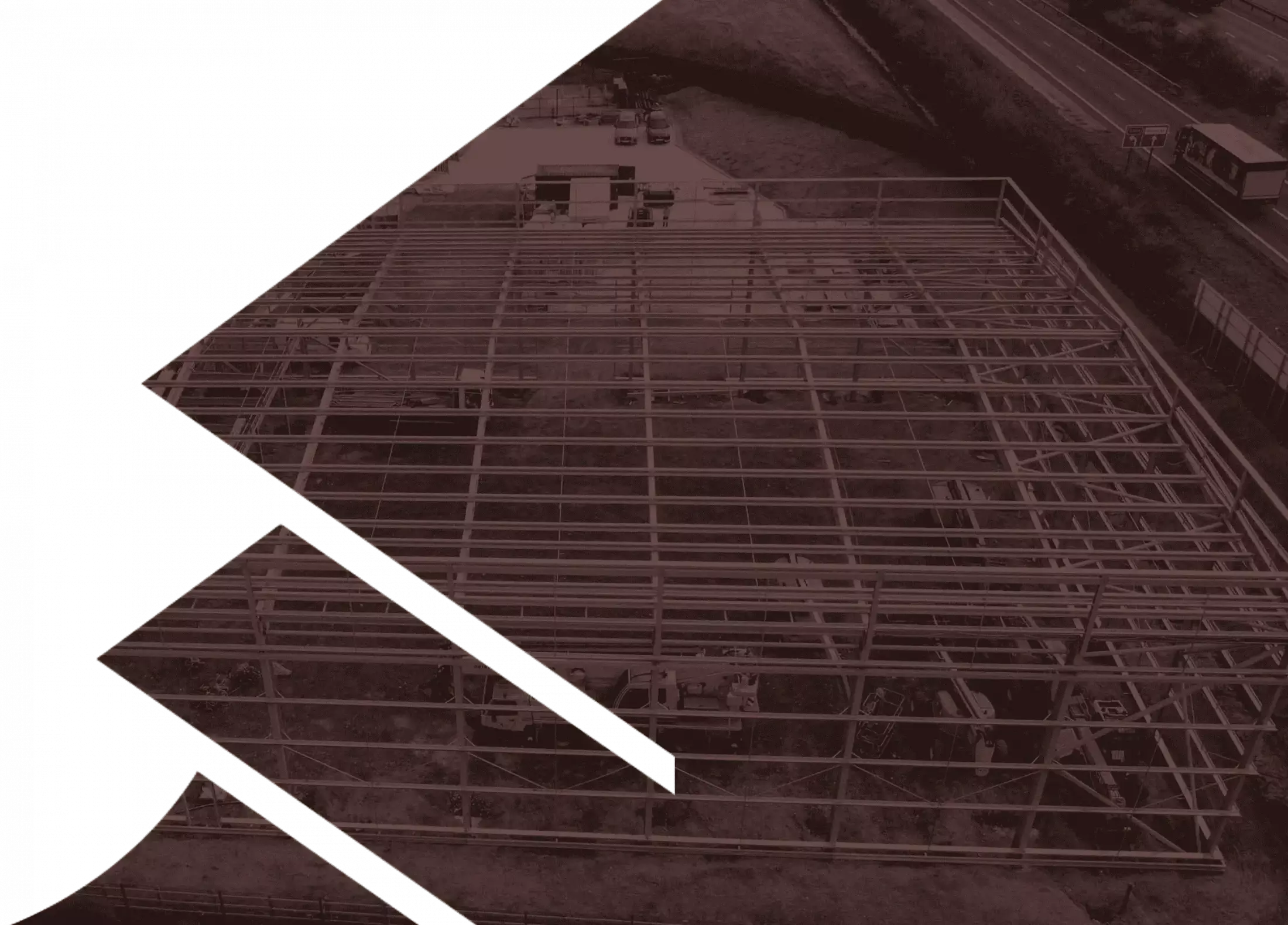 Stonedale_Construction_Website_Projects_Top_Symmetry_Park_Blyth Stonedale completed the construction of a new 19,000 ft² industrial unit with ancillary first-floor offices and a large, reinforced concrete yard in Blyth, Nottinghamshire.